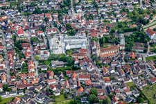 Gemeindeverwaltung, St. Vinzenz, Hauptstr in Sinzheim im Bundesland Baden-Württemberg, Deutschland