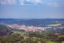 Pforzheim von Westen im Ortsteil Brötzingen im Bundesland Baden-Württemberg, Deutschland
