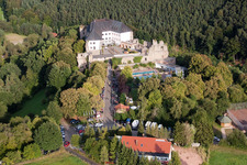 Gebäude der Jugendherberge Burg Altleiningen im Ortsteil Höningen in Altleiningen in Wattenheim im Bundesland Rheinland-Pfalz, Deutschland