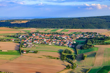 Ortsansicht von Norden in Tiefenthal im Bundesland Rheinland-Pfalz, Deutschland