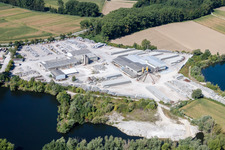 Luftbild von Beton- und Baustoffmischwerk der Finger Beton Kuhardt GmbH & Co. KG in Kuhardt im Bundesland Rheinland-Pfalz, Deutschland