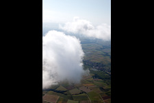 Riedseltz im Bundesland Bas-Rhin, Frankreich von einer Drohne aus