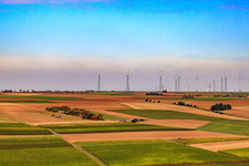 Windpark von Süden in Eppelsheim im Bundesland Rheinland-Pfalz, Deutschland