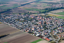 Luftbild von Dorfansicht in Beindersheim im Bundesland Rheinland-Pfalz, Deutschland