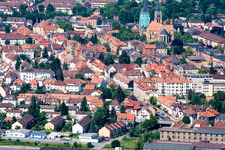 Landau in der Pfalz von Osten im Bundesland Rheinland-Pfalz, Deutschland