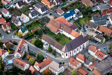 Gebäudekomplex des Klosters Kloster Klingenmünster in Klingenmünster im Bundesland Rheinland-Pfalz, Deutschland