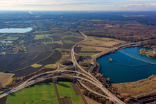 Luftbild von Wörther Kreuz A65 x B9 im Ortsteil Maximiliansau in Wörth am Rhein im Bundesland Rheinland-Pfalz, Deutschland
