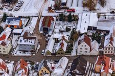 Saarstraße Im Winter bei Schnee in Kandel im Bundesland Rheinland-Pfalz, Deutschland von oben gesehen