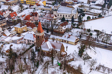 Luftbild von Protest. Kirche Im Winter bei Schnee in Minfeld im Bundesland Rheinland-Pfalz, Deutschland