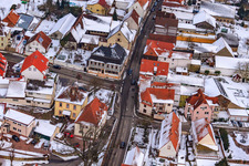 Herrengasse Im Winter bei Schnee in Minfeld im Bundesland Rheinland-Pfalz, Deutschland