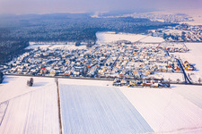 Neubaugebiet In den Tongruben von Osten im Winter bei Schnee in Rheinzabern im Bundesland Rheinland-Pfalz, Deutschland