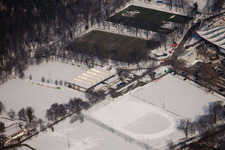 Luftaufnahme von Wildparkstadion KSC im Ortsteil Innenstadt-Ost in Karlsruhe im Bundesland Baden-Württemberg, Deutschland