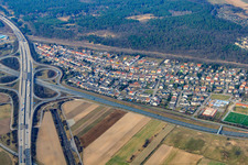 Ortsteil Hischacker von Südwesten in Schwetzingen im Bundesland Baden-Württemberg, Deutschland