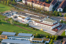 Gebäude und Produktionshallen auf dem Werksgelände der Bäckerei-Konditorei Richard Nussbaumer Waldbronn-Reichenbach im Ortsteil Reichenbach in Waldbronn im Bundesland Baden-Württemberg, Deutschland