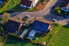 Rieslingstr im Ortsteil Stupferich in Karlsruhe im Bundesland Baden-Württemberg, Deutschland aus der Luft