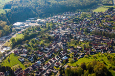 Luftaufnahme von Ortsteil Kleinsteinbach in Pfinztal im Bundesland Baden-Württemberg, Deutschland