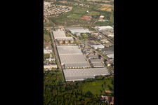 Luftbild von Daimler Teilelager, Mecedes Glaslager in Ettlingen im Bundesland Baden-Württemberg, Deutschland