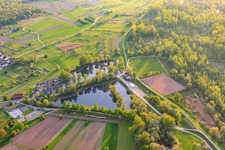 Freizeitgelände mit Seen an der Waldstr in Au am Rhein im Bundesland Baden-Württemberg, Deutschland