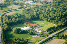 Luftaufnahme von Oberwaldstadion im Ortsteil Durlach in Karlsruhe im Bundesland Baden-Württemberg, Deutschland