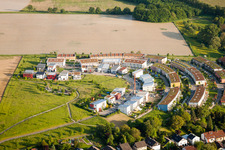 Schrägluftbild von Ortsteil Hohenwettersbach in Karlsruhe im Bundesland Baden-Württemberg, Deutschland