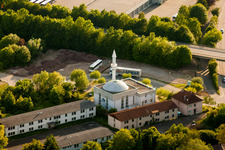 Gebäude der Moschee der DITIB Türkisch Islamische Gemeinde zu Wiesloch e.V. in Wiesloch im Bundesland Baden-Württemberg, Deutschland