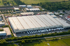 Gebäudekomplex und Gelände des Logistikzentrums der Rewe Markt Gmbh Frische Zentrum in Wiesloch im Bundesland Baden-Württemberg, Deutschland