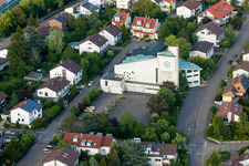 Kirchengebäude der Dreifaltigkeitskirche in Wiesloch im Bundesland Baden-Württemberg, Deutschland