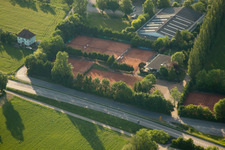Luftbild von Tennisclub Rot Weiss e.V in Wiesloch im Bundesland Baden-Württemberg, Deutschland