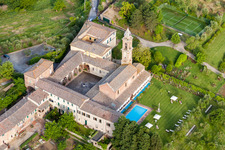 Gebäudekomplex der Hotelanlage Certosa di Maggiano in Siena in Toskana, Italien