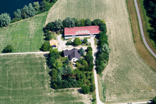 Seehof (Maislabyrinth) in Leimersheim im Bundesland Rheinland-Pfalz, Deutschland von oben