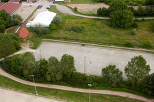 Haras de la Née in Neewiller-près-Lauterbourg im Bundesland Bas-Rhin, Frankreich von oben
