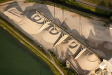 Luftbild von Gelände und Abraum- Flächen des Kieswerk und Segelclub Honau in Rheinau im Bundesland Baden-Württemberg, Deutschland