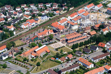 Bürgherhaus, Stadthalle, Ziegeleimuseum in Jockgrim im Bundesland Rheinland-Pfalz, Deutschland