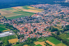 Luftbild von Ortsansicht aus Osten im Ortsteil Sondernheim in Germersheim im Bundesland Rheinland-Pfalz, Deutschland