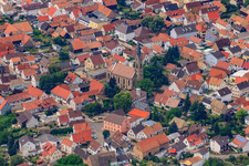 St. Johannes der Täufer im Ortsteil Sondernheim in Germersheim im Bundesland Rheinland-Pfalz, Deutschland