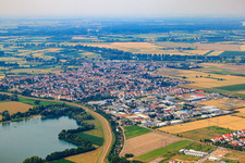 Ortsansicht von Südosten in Altlußheim im Bundesland Baden-Württemberg, Deutschland