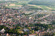 Luftaufnahme von Bischwiller von Norden im Bundesland Bas-Rhin, Frankreich