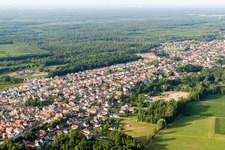 Luftbild von Dorfansicht in Schirrhein im Bundesland Bas-Rhin, Frankreich
