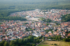 Soufflenheim im Bundesland Bas-Rhin, Frankreich aus der Luft