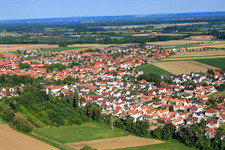 Erlenbachstr in Hatzenbühl im Bundesland Rheinland-Pfalz, Deutschland