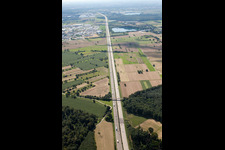 A5 nach S in Malsch im Bundesland Baden-Württemberg, Deutschland