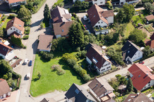 Drohnenaufname von Varnhalt, Gartenstr im Ortsteil Gallenbach in Baden-Baden im Bundesland Baden-Württemberg, Deutschland