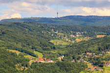 Hornisgrinde im Hintergrund im Ortsteil Brandmatt in Sasbachwalden im Bundesland Baden-Württemberg, Deutschland
