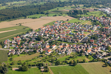 Luftbild von Ortsteil Kartung in Sinzheim im Bundesland Baden-Württemberg, Deutschland