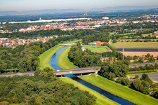 A5 Brücke über die Murg im Ortsteil Niederbühl in Rastatt im Bundesland Baden-Württemberg, Deutschland