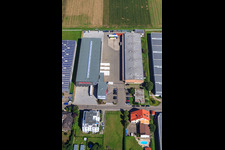 Luftbild von Industriegebiet Draisstraße Striebich-Logisitik in Muggensturm im Bundesland Baden-Württemberg, Deutschland