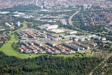 Drohnenaufname von Ortsteil Oberreut in Karlsruhe im Bundesland Baden-Württemberg, Deutschland