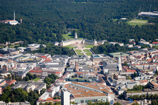 Karlsruhe, vom ETC zum Schloss im Ortsteil Innenstadt-West im Bundesland Baden-Württemberg, Deutschland