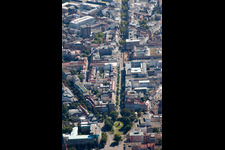 Luftbild von Karlsruhe, Kaiserstraße von Westen im Ortsteil Innenstadt-West im Bundesland Baden-Württemberg, Deutschland