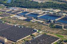 Daimler LKW-Werk von Nordwesten in Wörth am Rhein im Bundesland Rheinland-Pfalz, Deutschland